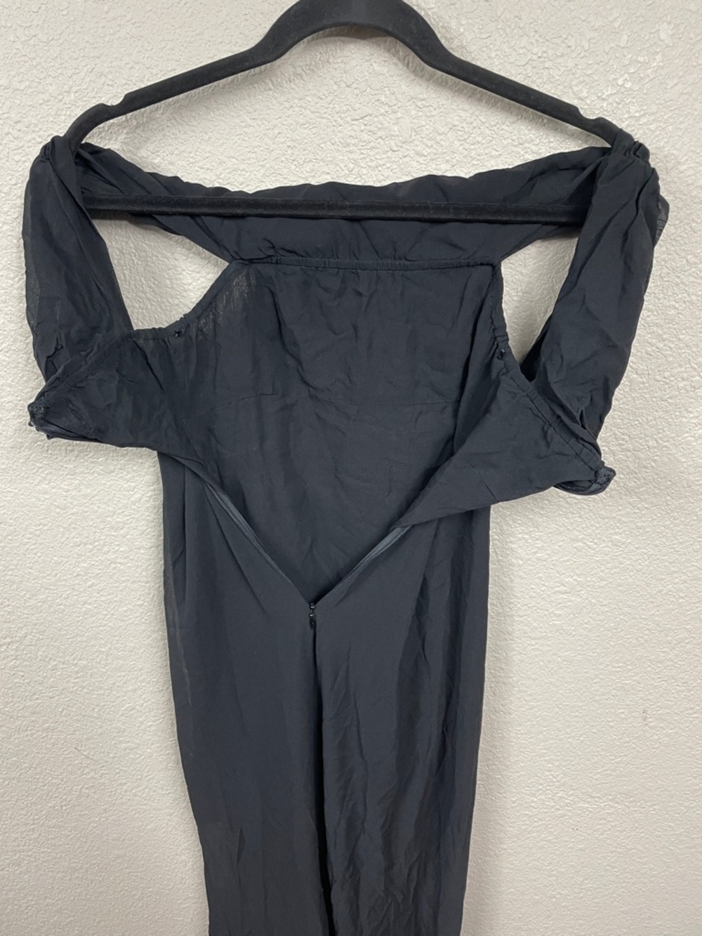 Giuseppe Di Morabito Off The Shoulder Dress with Train Black Silk Sz 36 - Picture 7 of 13
